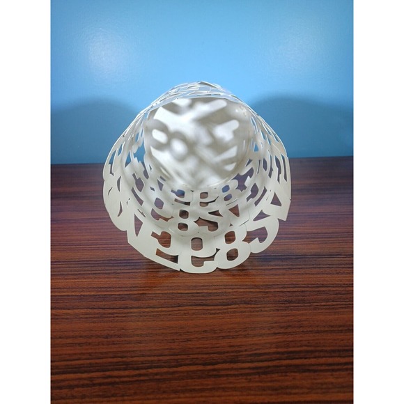 White Metal Numbers Mini Trash Can/ Candle Holder - Picture 8 of 13